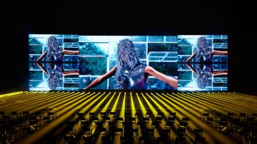 Photograph of a virtual fashion show.