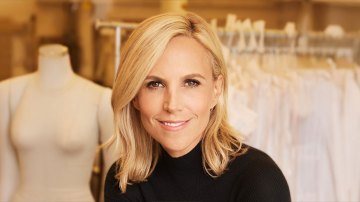 tory burch glossy 50